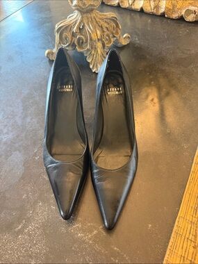 Stuart Weitzman Black Leather Pointed Toe Pumps